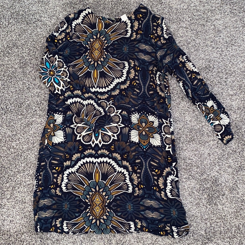 Navy printed, long sleeved, mini dress.